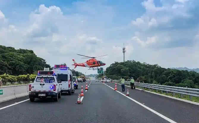 杂多高速公路汽车救援案例