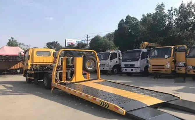 杂多汽车中途维修案例